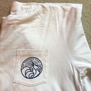 Vineyard Vines t-shirt material hoodie